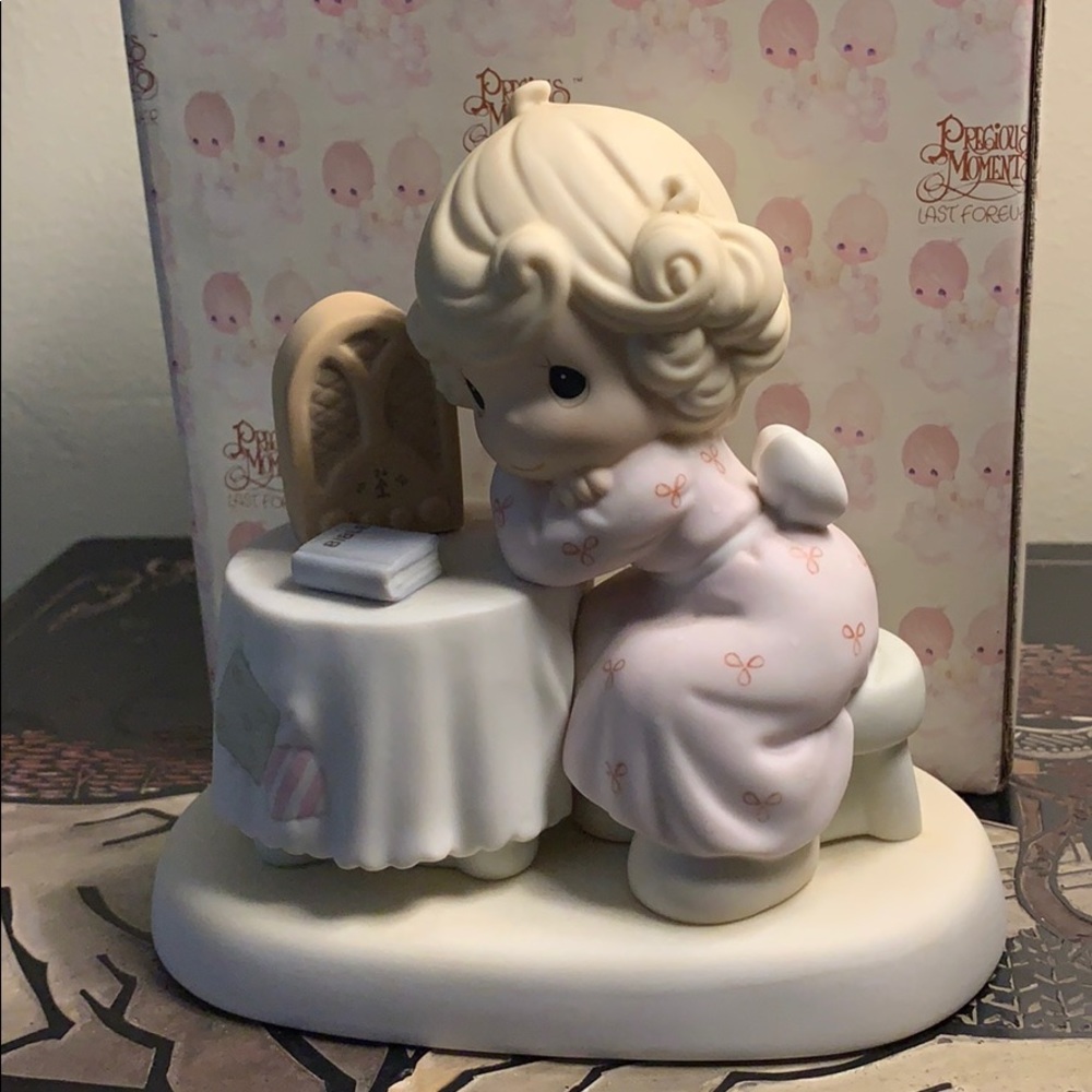 Precious Moments figurine